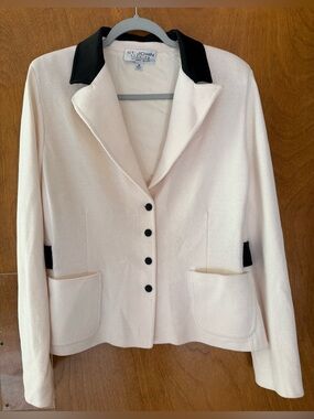 ST. JOHNS Evening by Marie Gray. Cream Knit Blazer with Black Satin accents